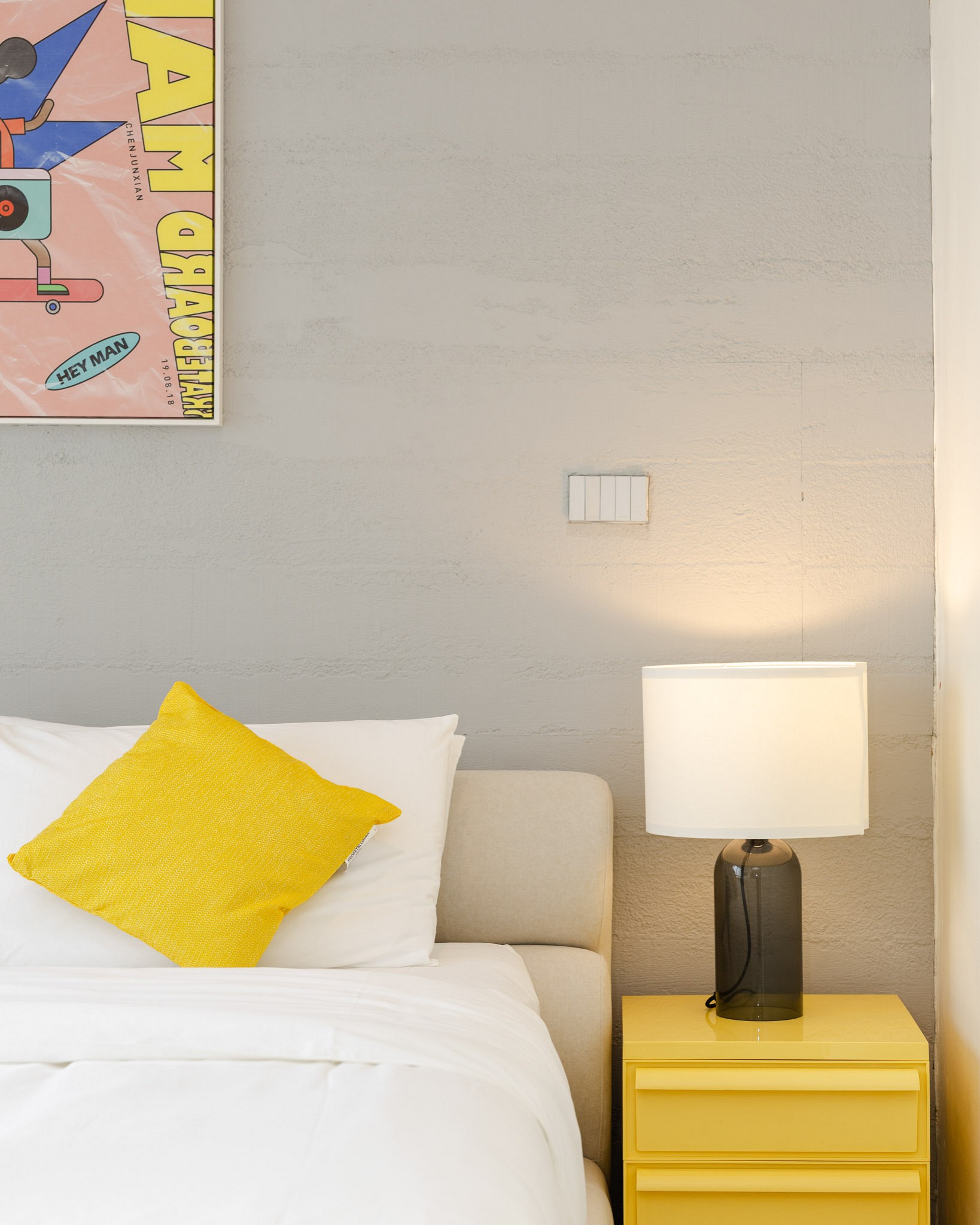 Laa Laa Deluxe King Bed Room