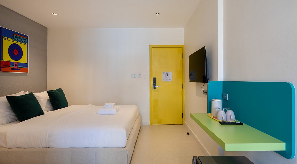 Po Executive King Bed Room