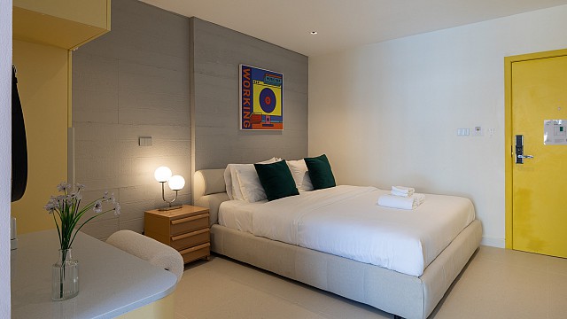 Po Executive King Bed Room