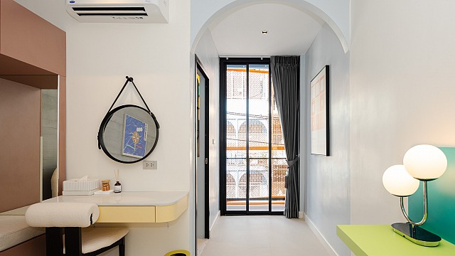 Po Executive Twin Beds Room