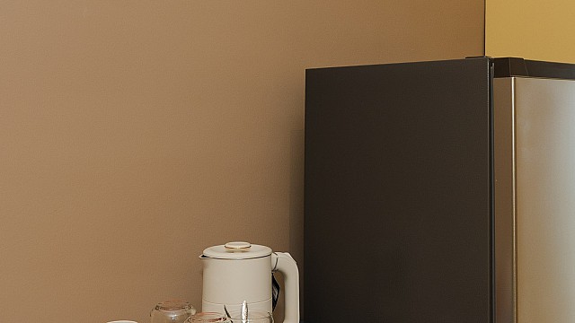 Laa Laa Deluxe King Bed Room