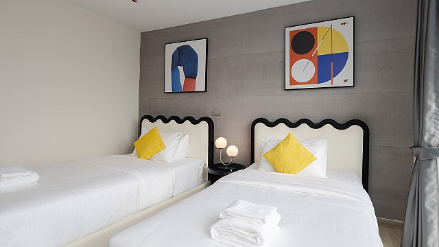 Laa Laa Deluxe Twin Beds Room