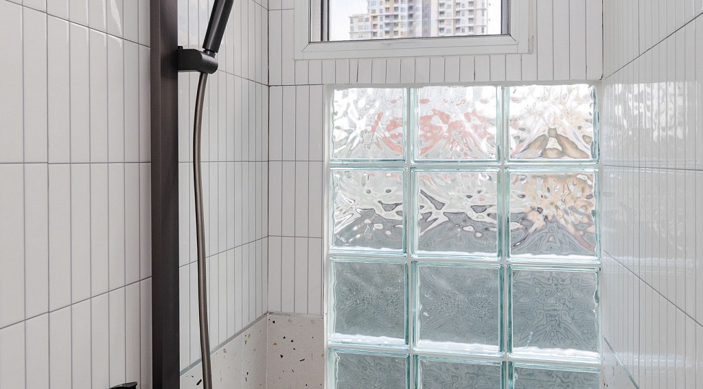 Laa Laa Deluxe Twin Beds Room