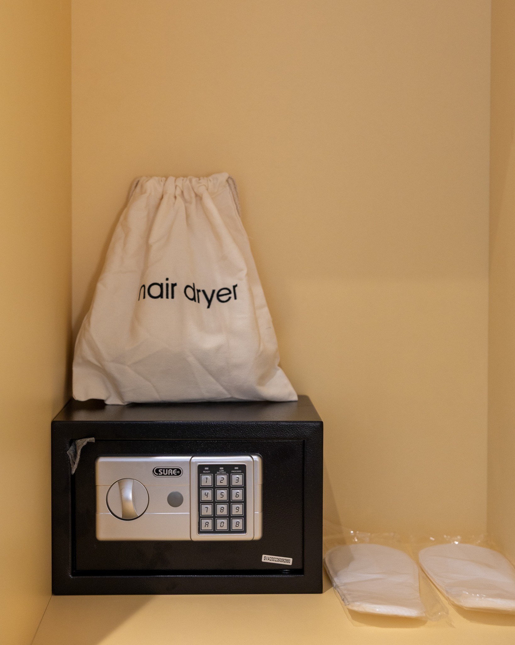 Po Executive King Bed Room